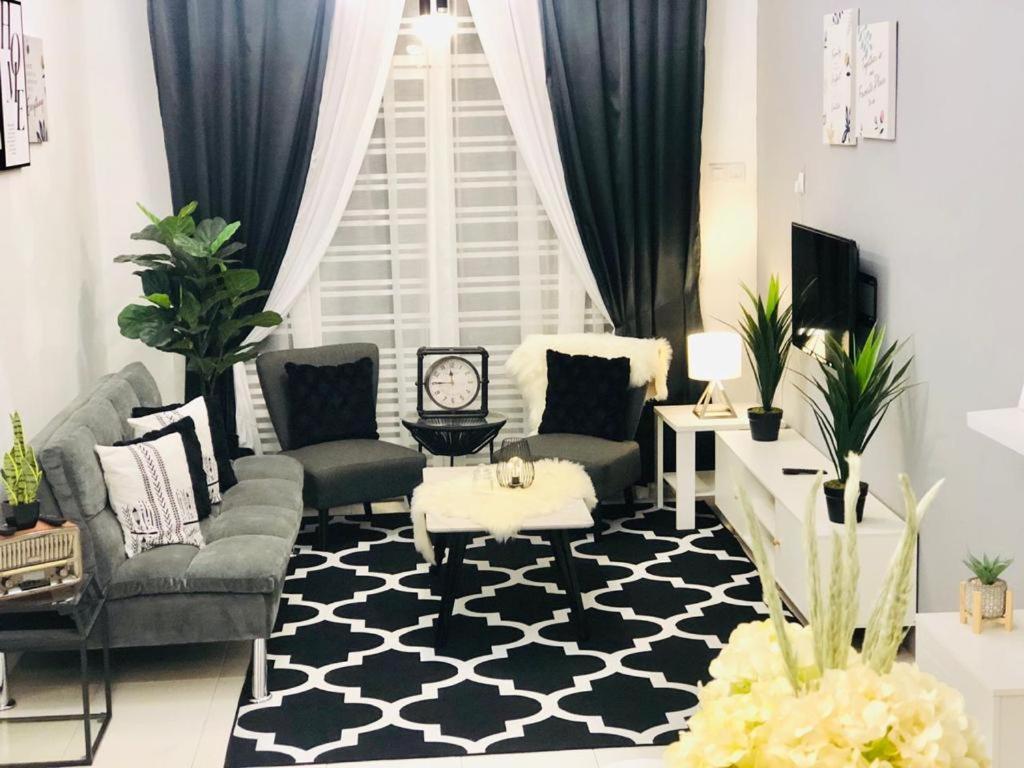 Villa Pool Kepala Batas Kampong Hilir  Zewnętrze zdjęcie